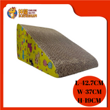 CAT SCRATCHER [TRIANGLE SHAPE]37*19*42.7CM